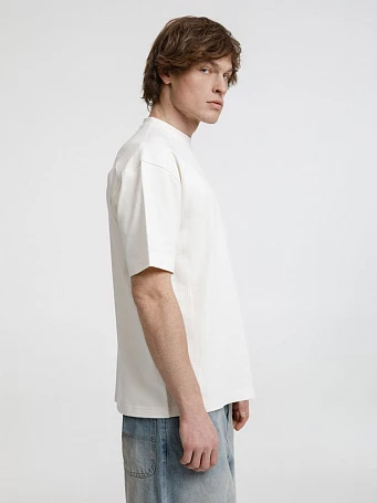 Футболка оверсайз унисекс Sideline, молочно-белая