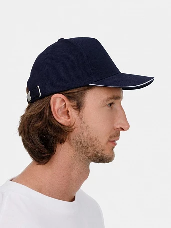 Бейсболка Classic 2.0, темно-синяя с белым кантом