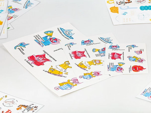 Наклейки бумажные Sticker Pack на заказ, S